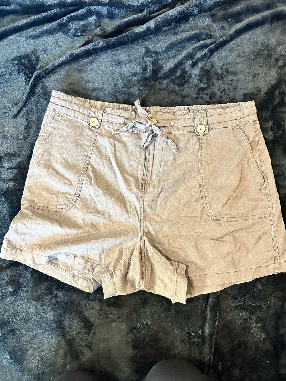 Torrid‎ Taupe Linen Blend Drawstring Shorts Size 16 Relaxed Casual Summer